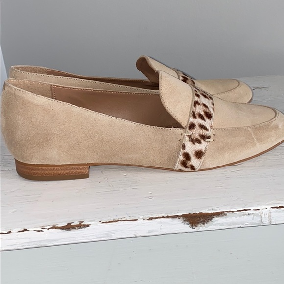 ⭐️Anthropologie Suede Flats⭐️ - Picture 3 of 8